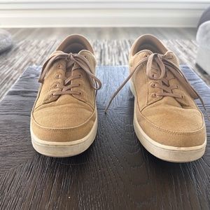 Allbirds Men's Canvas Pacers (Color: Hazy Beige, Size 10)